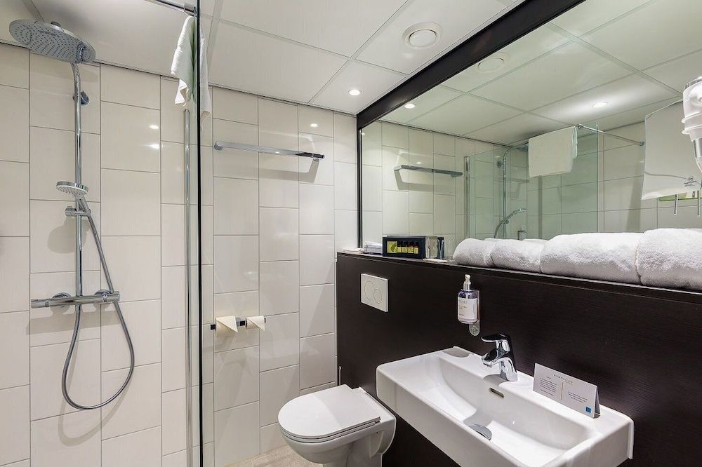 Postillion Hotel Amersfoort Veluwemeer Comfort Twin Room 8