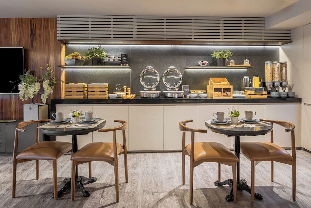 undefined Dominion Polanco 6