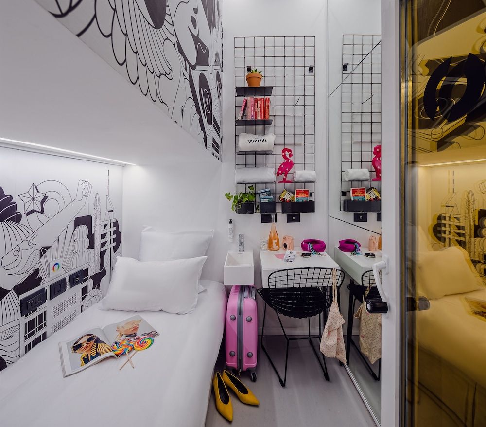 undefined Wom Allenby Pod Hotel 2