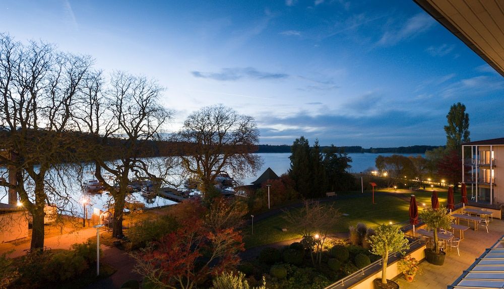 Seehotel Rheinsberg Premium Double Room, Lake View 5