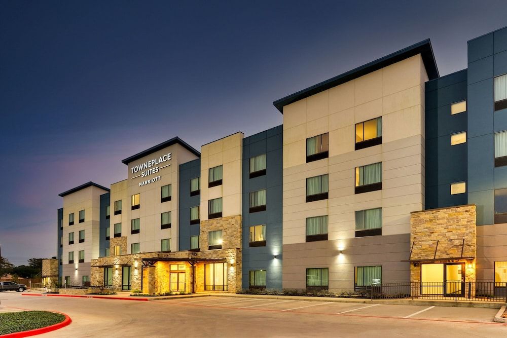 undefined TownePlace Suites by Marriott Houston I-10 East 4