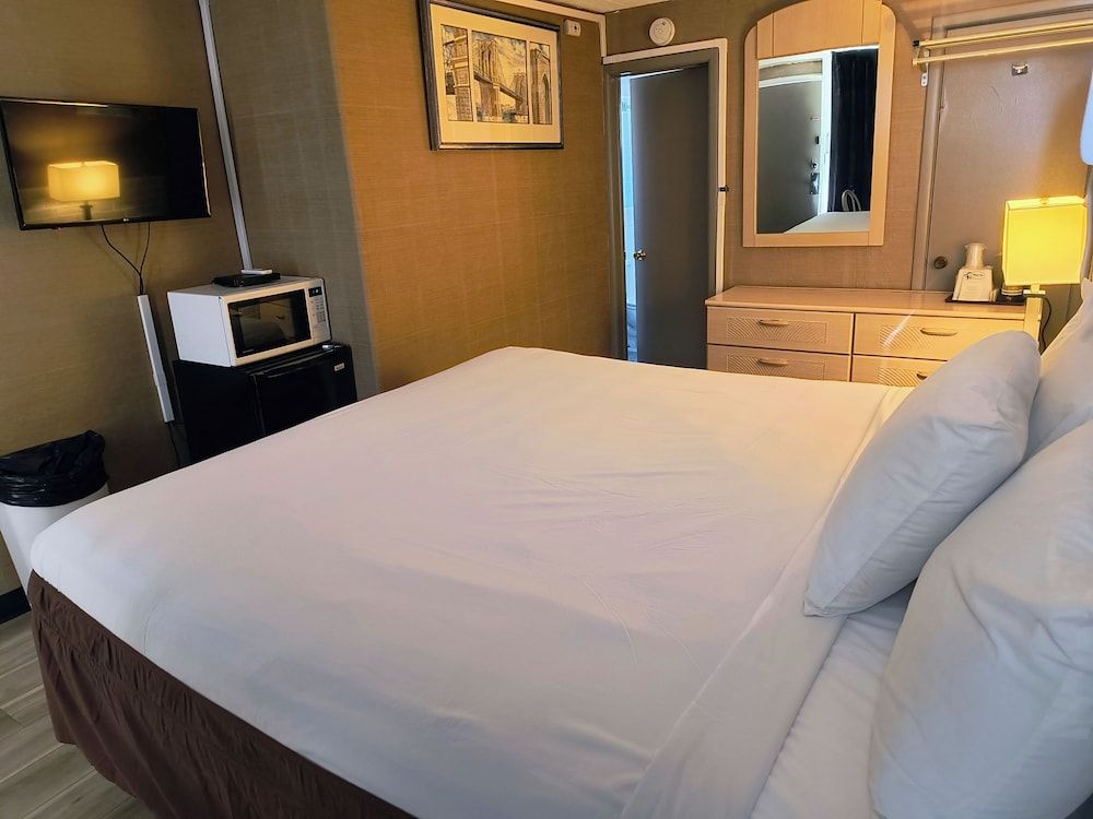 Monaco Motel - Wildwood Beach & Boardwalk