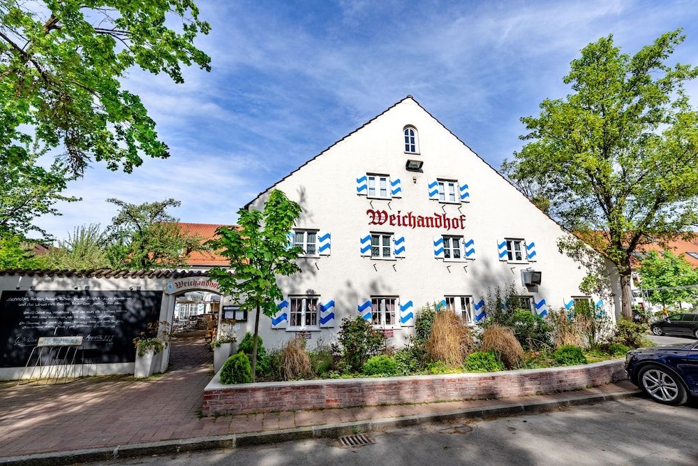 undefined Weichandhof 8