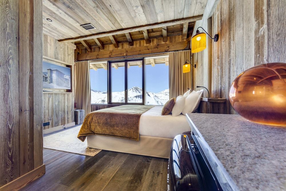 Deluxe Penthouse, Multiple Bedrooms, Mountain View