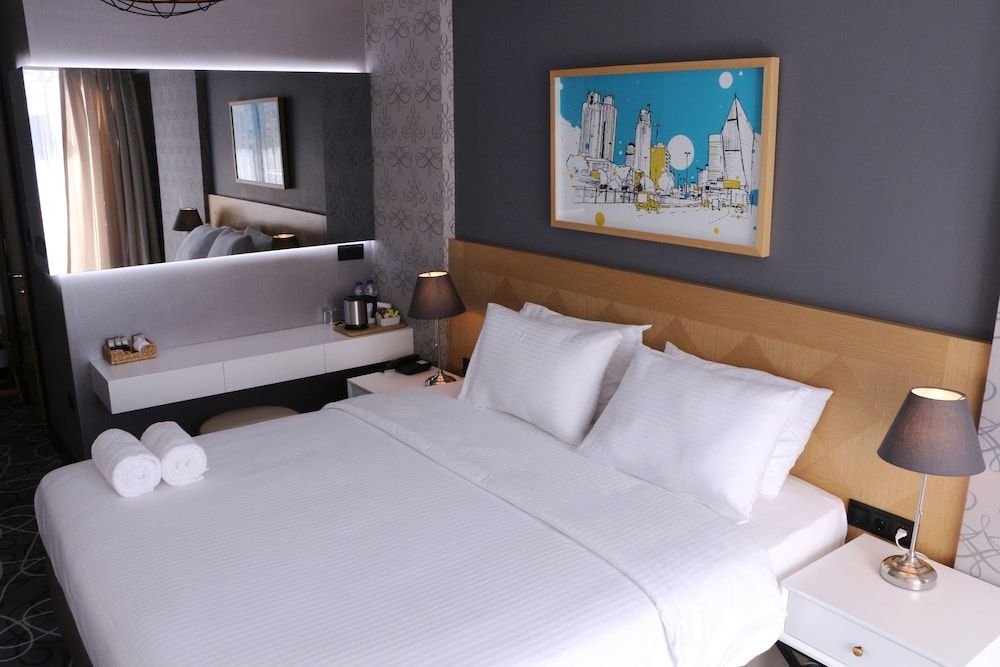 Four-G Hotel Standard Room 3