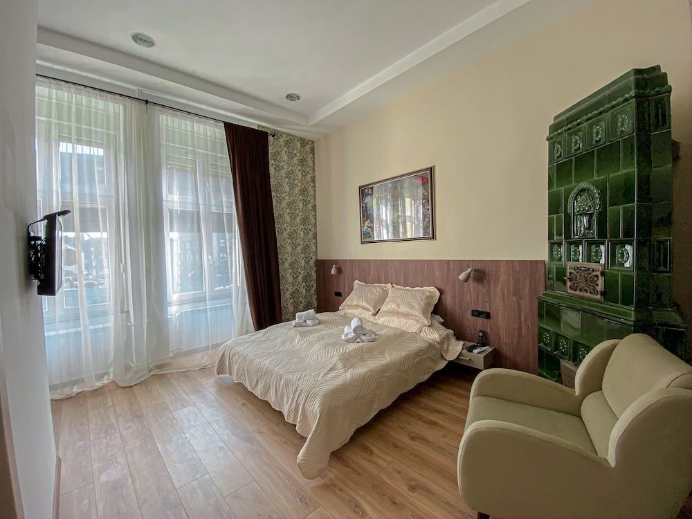 Deluxe Double or Twin Room