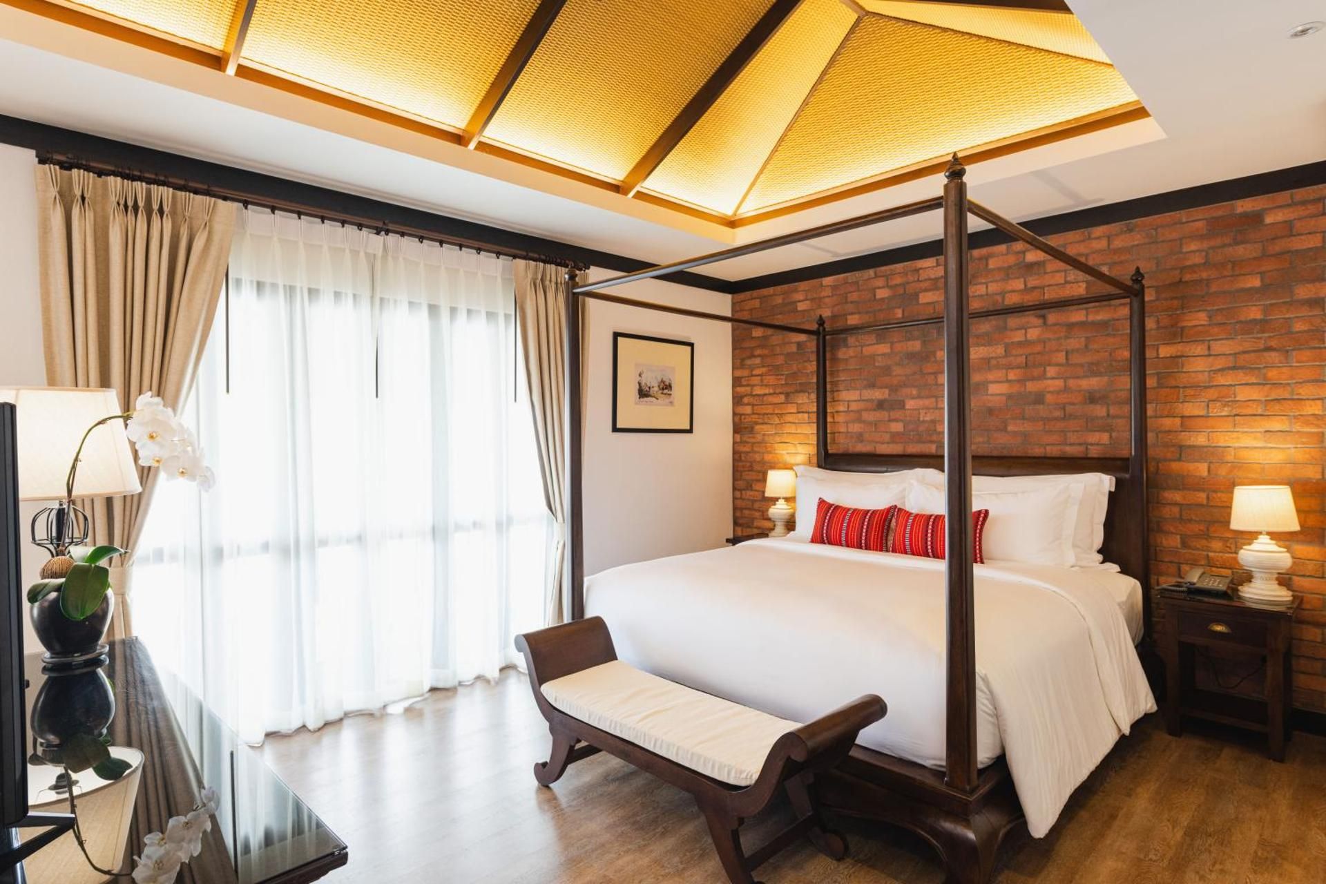 El Barrio Lanna Suite