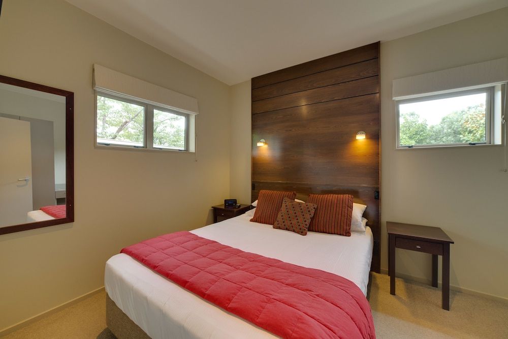 Two Bedroom Apartment (Downstairs)