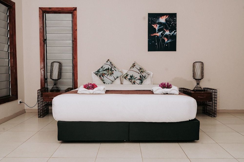 Hotel Bulabard Exclusive Apartment, 3 Bedrooms, Balcony, Garden View 6