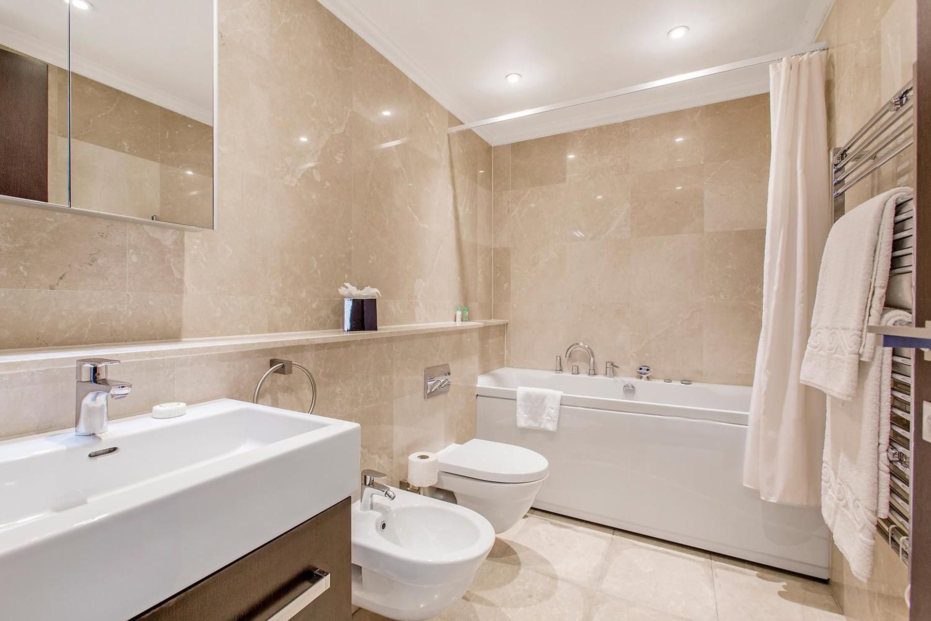 Luxury Four Bedroom Penthouse with Terrace