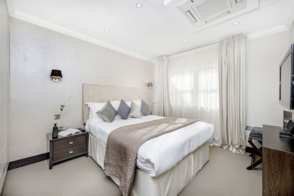 Superior Apartment, 2 Bedrooms, 1 Bathroom