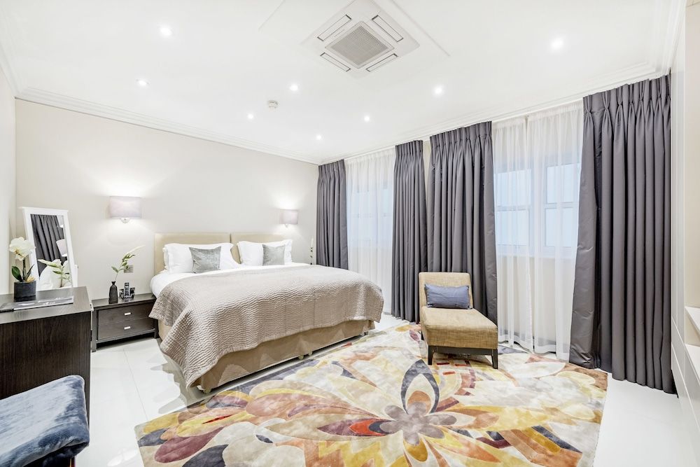 130 Queen's Gate Apartments Standard Apartment, 1 Bedroom (Lower Ground Floor) 3