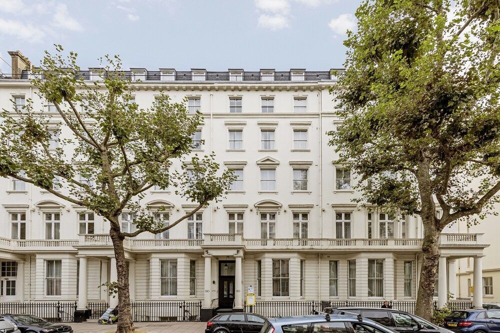undefined 130 Queen's Gate Apartments 2