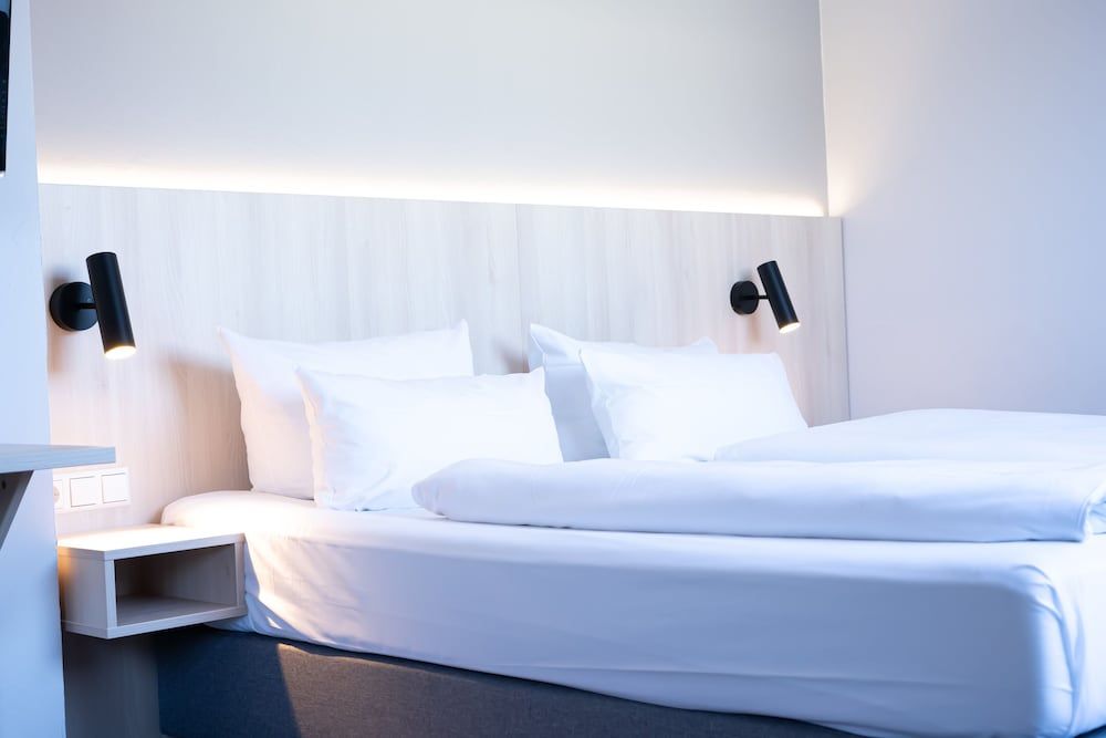 Taste Hotel Hockenheim Superior Double Room 5