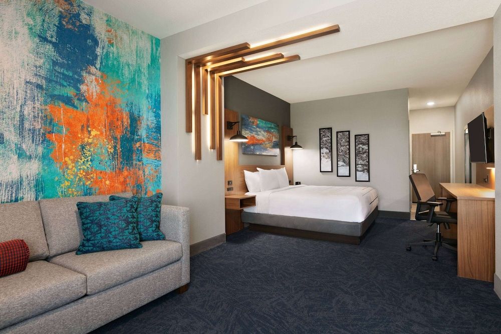 Deluxe Room, 1 King Bed, Non Smoking