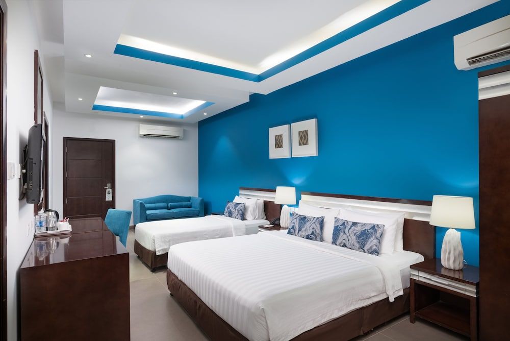 Al Hail Waves Hotel Managed By Centara