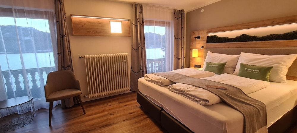 Seehotel zur Post Double Room, Lake View 4