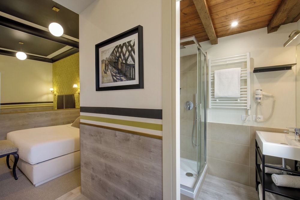 undefined Relais Luxury Corso 2