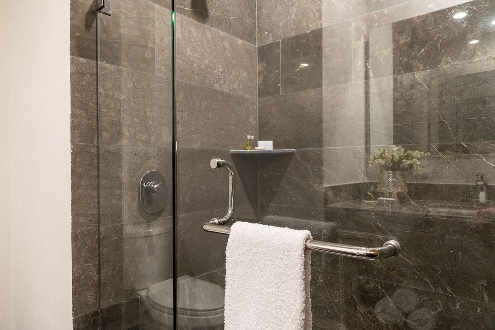 Gumont Guadalajara López Mateos - Minerva Superior Double Room 13