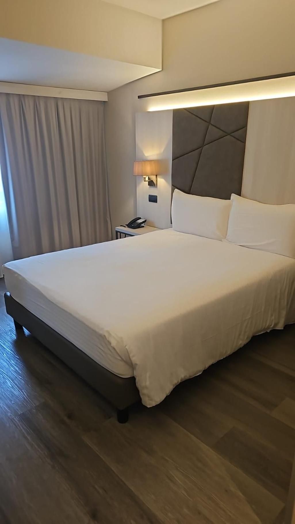 undefined DC Hotel International 9