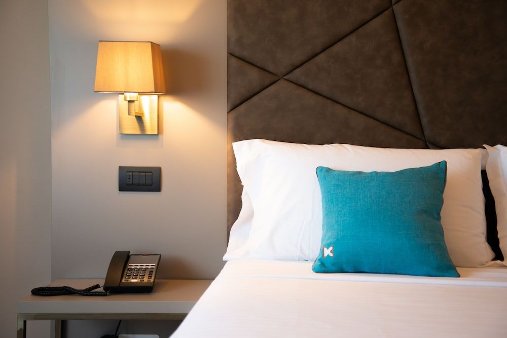 DC Hotel International Standard Double Room 6