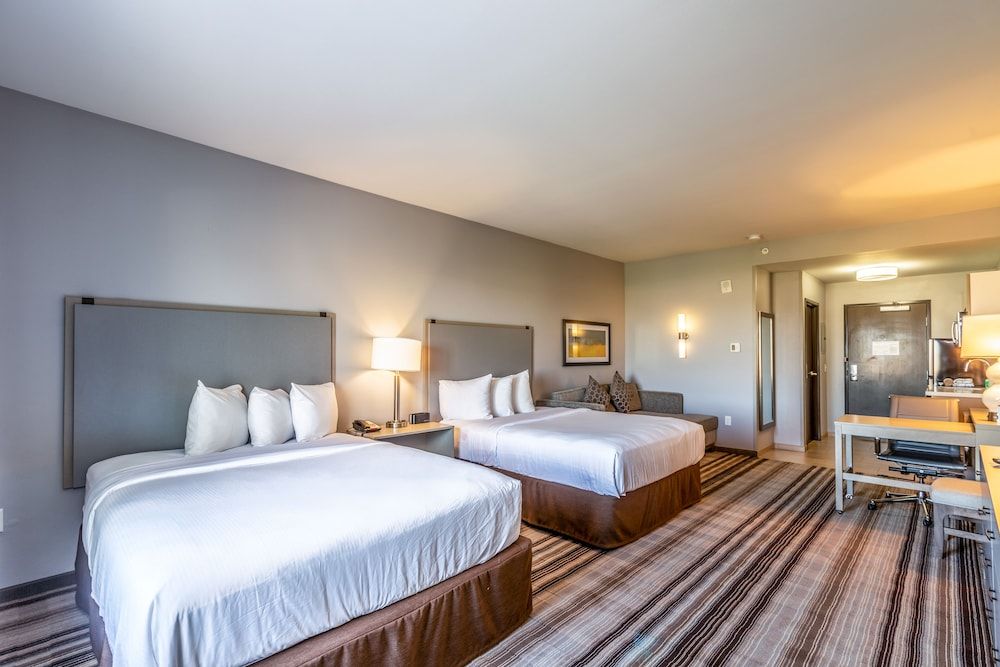Studio Suite, 2 Queen Beds, Non Smoking, Kitchenette