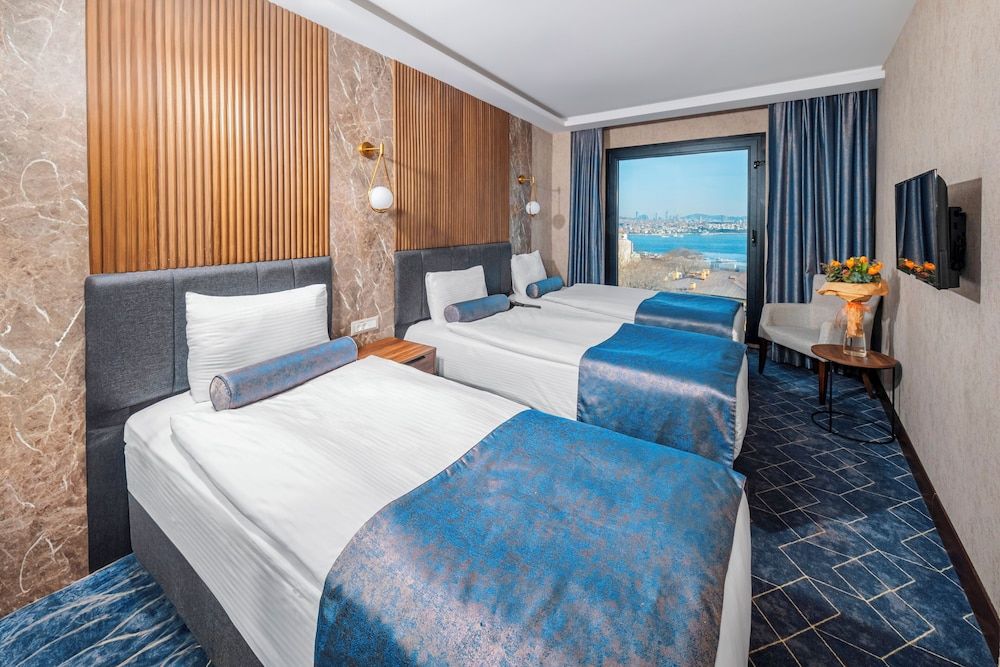 undefined Ring Stone Hotels Bosphorus 8