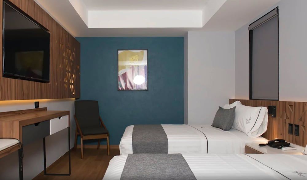 Hotel Flamencos Centro Histórico Superior Room, 2 Double Beds 8