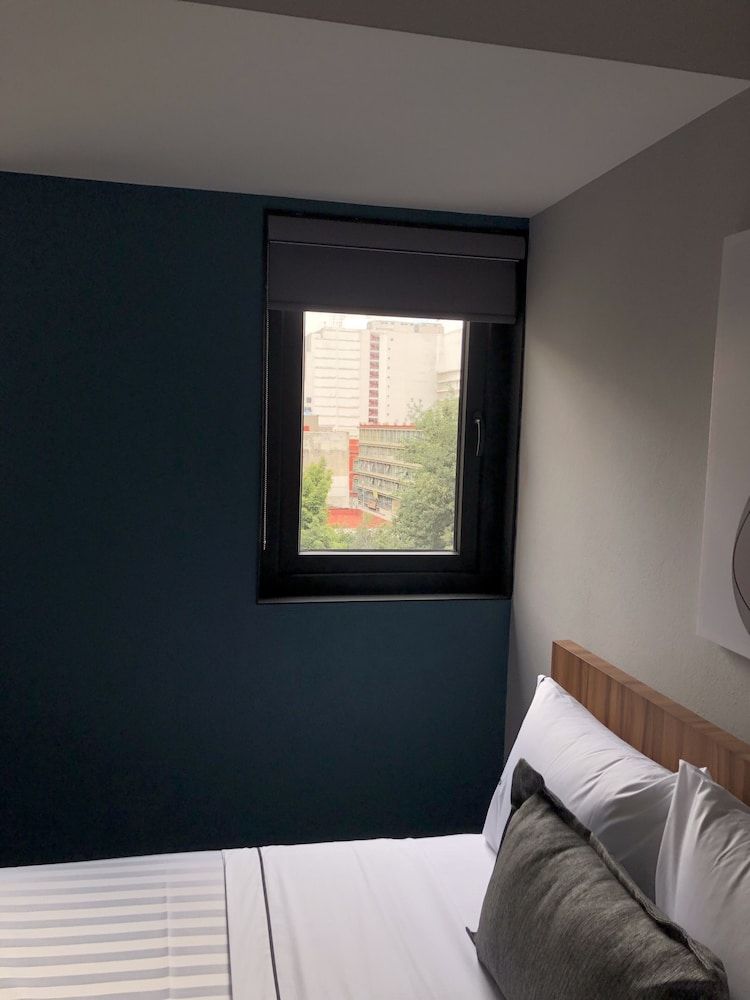 Hotel Flamencos Centro Histórico Deluxe Room 14