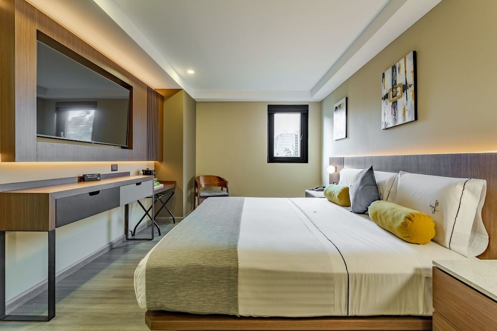 Hotel Flamencos Centro Histórico Deluxe Room 5