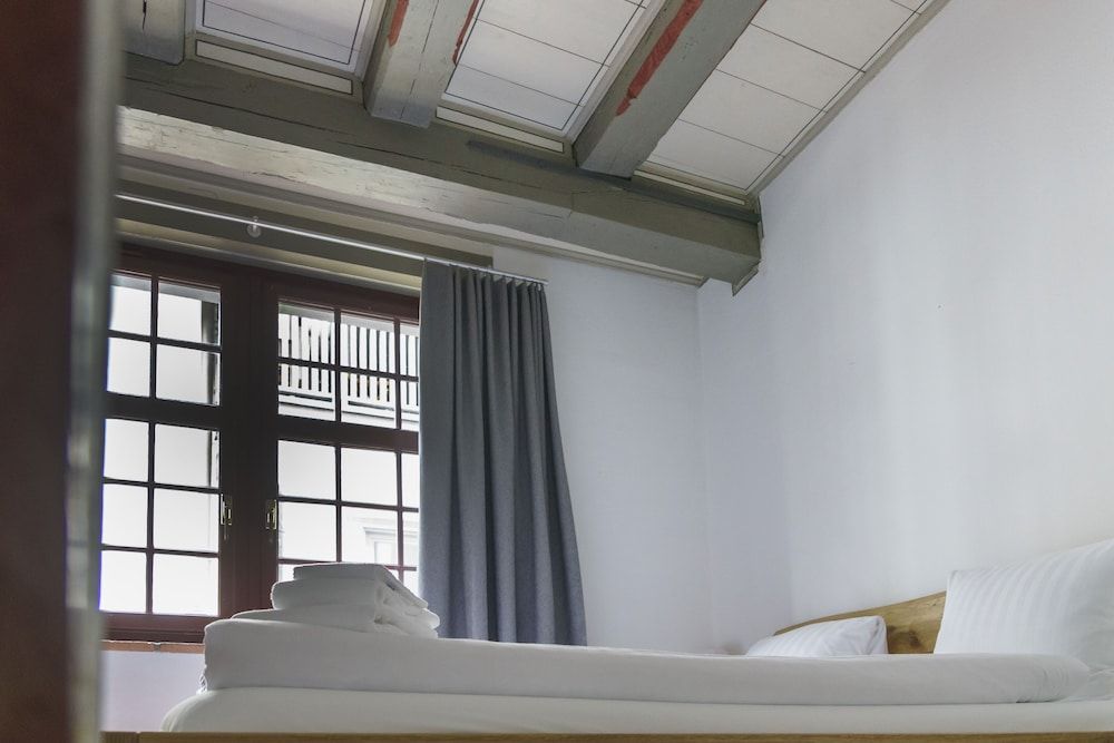 Romantic Apartment, 3 Bedrooms, Non Smoking, Kitchen (Nebengebäude 100m)