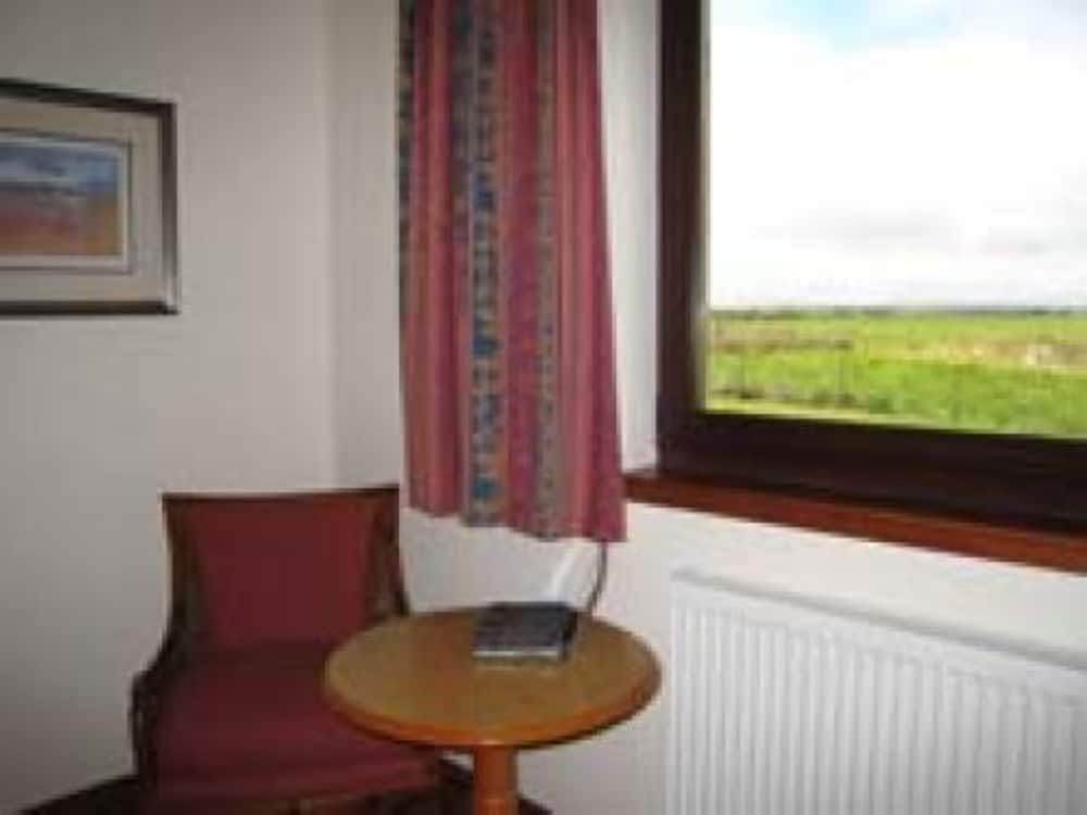 Heath Hill Hotel Superking En-suite 3