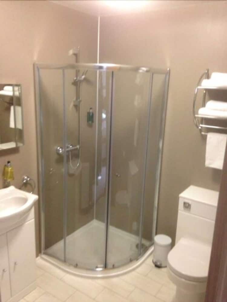 Heath Hill Hotel Double Room, Ensuite 3