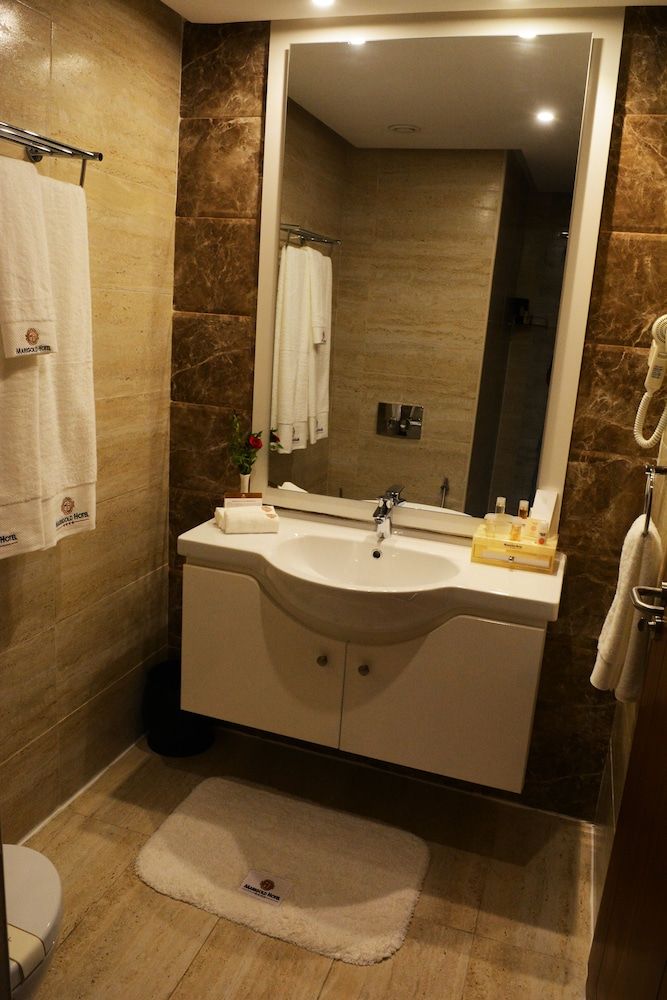 Marigold Hotel Exclusive Double Room, Accessible 4