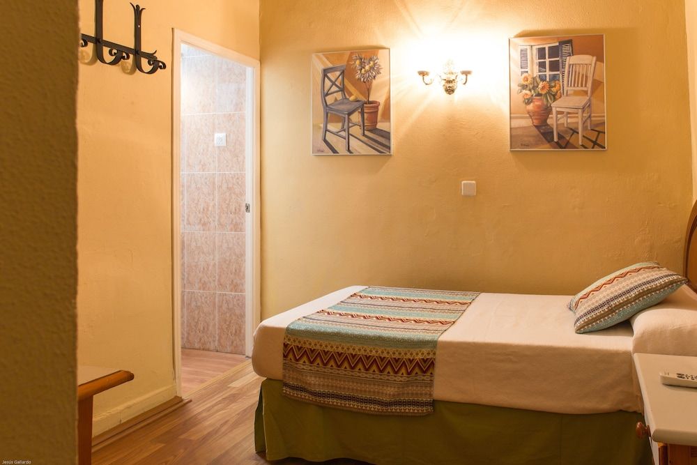 undefined Bed & Breakfast Naranjo