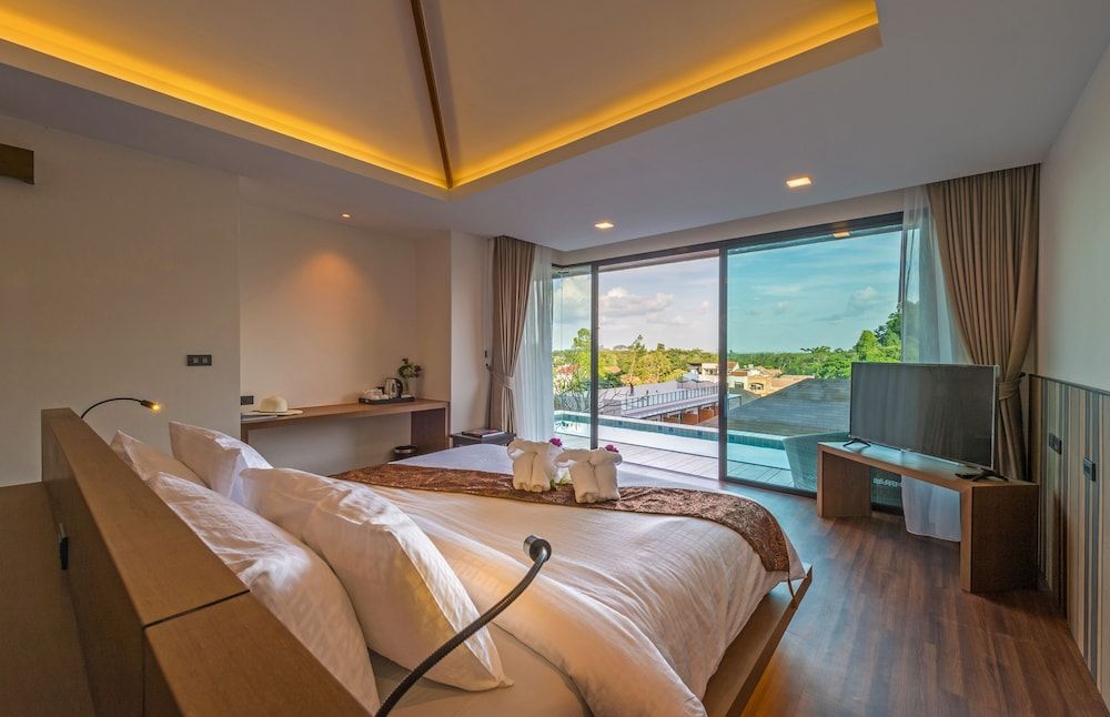 Chermantra Aonang Resort and Pool Suite Mountain Pool Villa with Bathtub 3