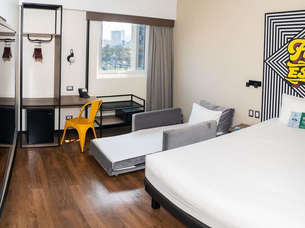 undefined ibis Styles Lima San Isidro 4