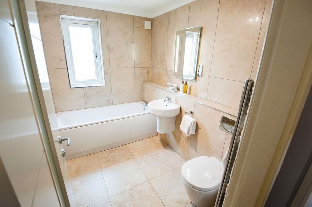 Seamill Hydro Hotel & Resort Courtyard Kilbride (No Sea View) 4