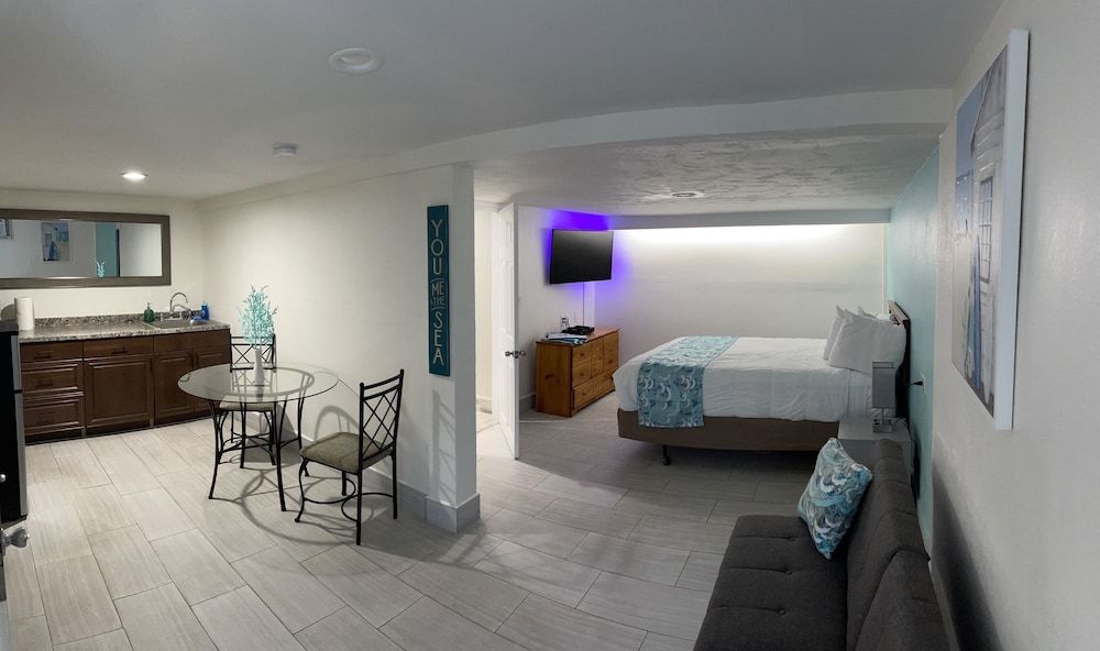 Classic Double Room, 1 Queen Bed with Sofa bed, Accessible