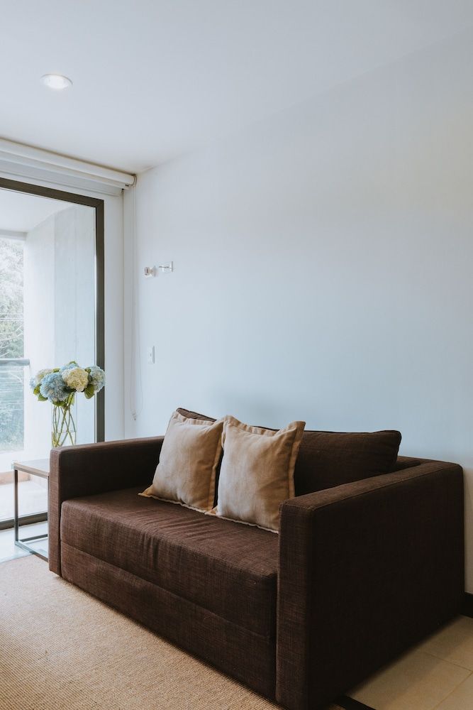 Travelers Rio Verde Living Suites Studio 21