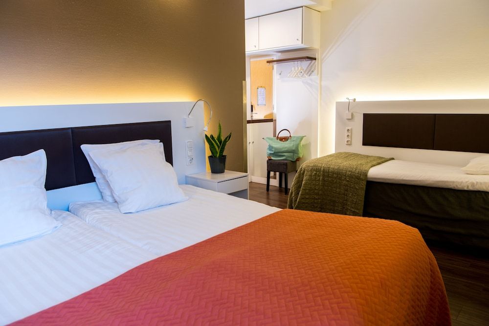 undefined Hotel Emma 4