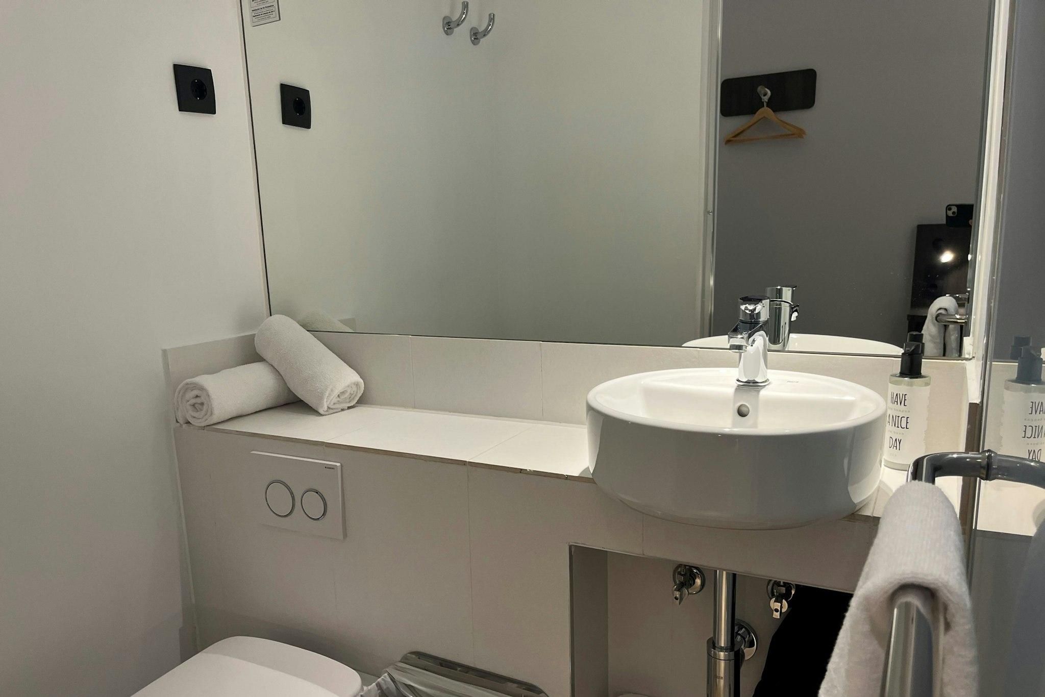 undefined Four Points Flex by Sheraton Madrid Atocha 10