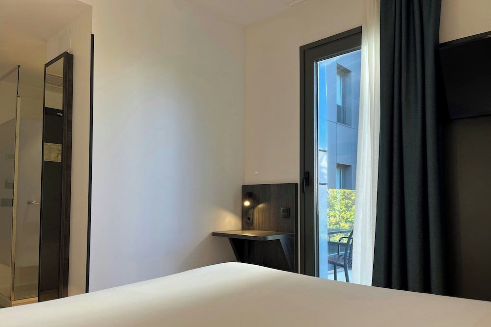 undefined Four Points Flex by Sheraton Madrid Atocha 7