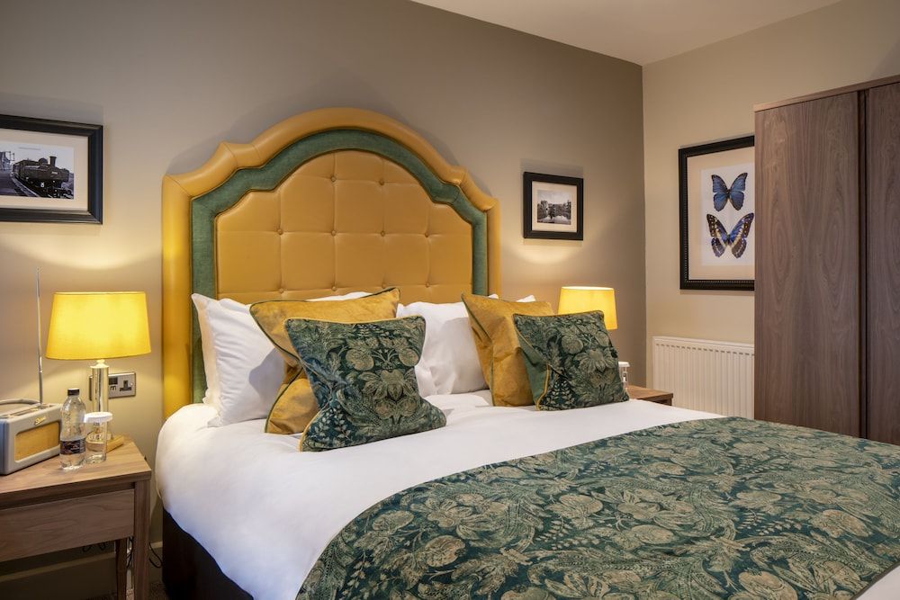 The Tudor House Hotel, Tewkesbury, Gloucestershire Classic Double Room 21