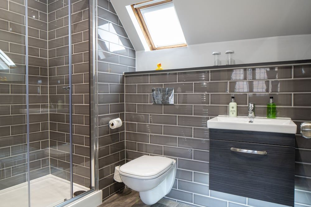 The Tudor House Hotel, Tewkesbury, Gloucestershire Deluxe Double Room 20