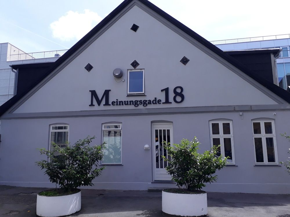 undefined Hotel M18 6