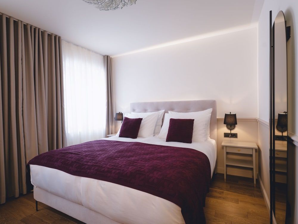 undefined Hotel Heritage 2