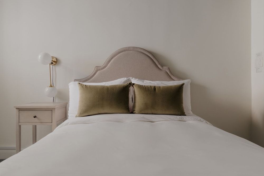 Basic Room, 1 Double Bed