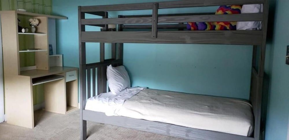 Gorham Motor Inn Toddler Room 2