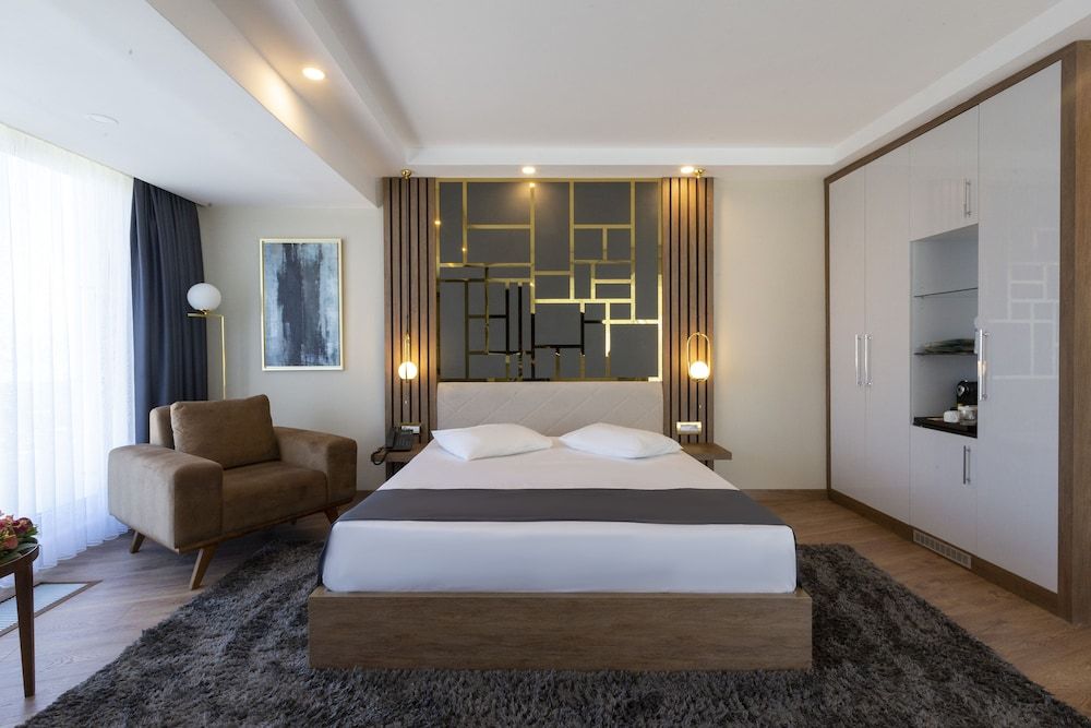 Cabir Deluxe Hotel Superior Room, Lake View 3